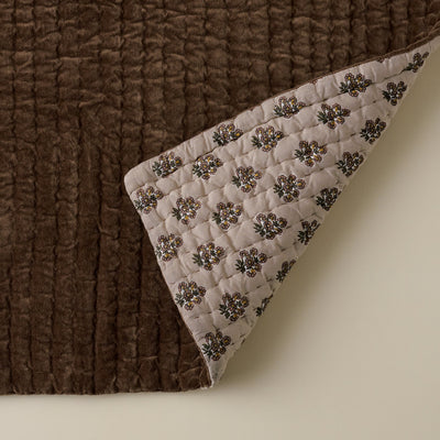 Nora Plush Patterned Bedspread - Sagewood